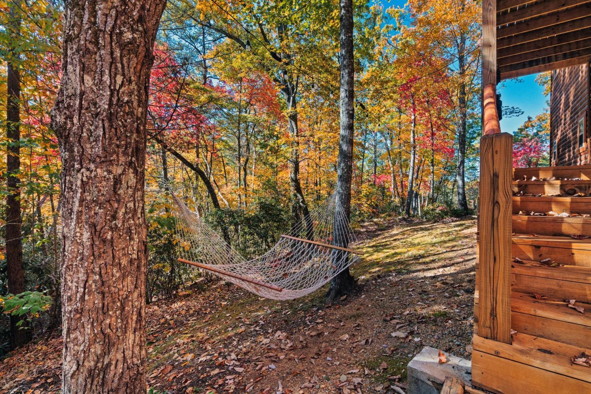 Top Mtn Views, Hottub, Games, 4 Suites, Pets Sevierville Eksteriør billede